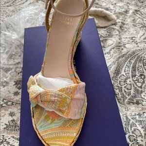 Like New pink paisley Stuart Weitzman Wedge
Espadrilles Pink 9